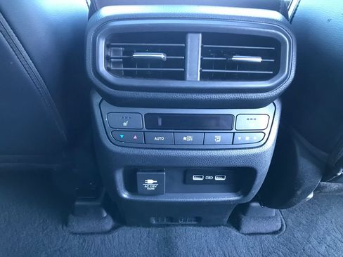 Used 2023 Honda Pilot Elite image 28