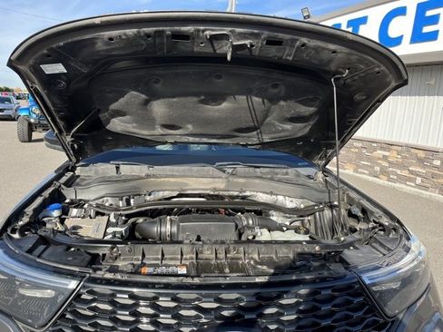 Used 2020 Ford Explorer ST w/ ST Street Pack image 22