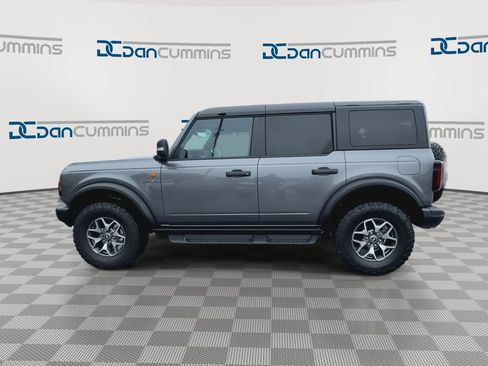 Used 2025 Ford Bronco Badlands AWD/4WD image 6