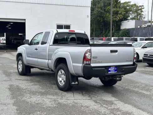 Used 2013 Toyota Tacoma 4x4 Access Cab V6 w/ SR5 Pkg image 7