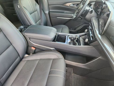 New 2026 Chevrolet Traverse High Country FWD image 10