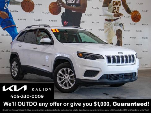 Used 2021 Jeep Cherokee Latitude image 1