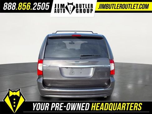 Used 2015 Chrysler Town & Country Touring-L w/ Driver Convenience Group FWD image 20