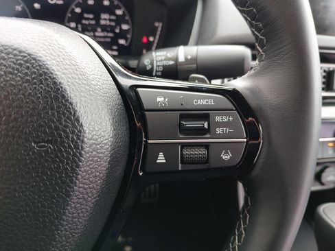 Used 2025 Honda Civic Sport image 14