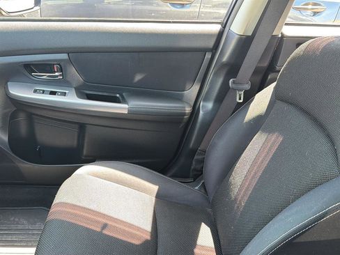 Used 2015 Subaru Crosstrek 2.0i Premium w/ Moonroof Package AWD/4WD image 19