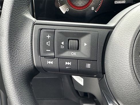 New 2026 Nissan Kicks SV image 19