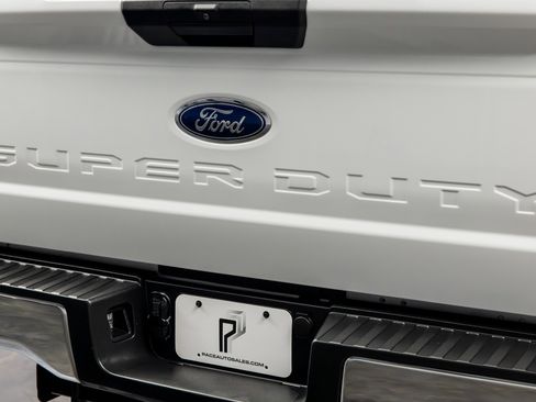 Used 2024 Ford F250 XLT w/ FX4 Off-Road Package AWD/4WD image 19