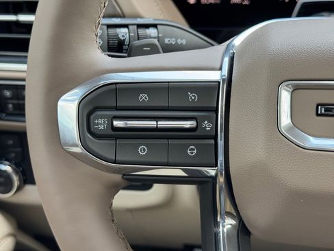 New 2025 GMC Yukon XL Denali w/ Denali Reserve Package image 29