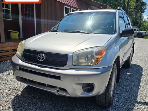 Used 2004 Toyota RAV4 2WD image 1