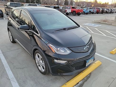 Used 2020 Chevrolet Bolt LT image 4