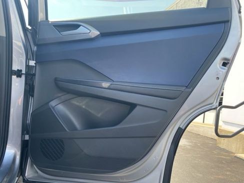 New 2025 Volkswagen Taos SEL AWD/4WD image 46