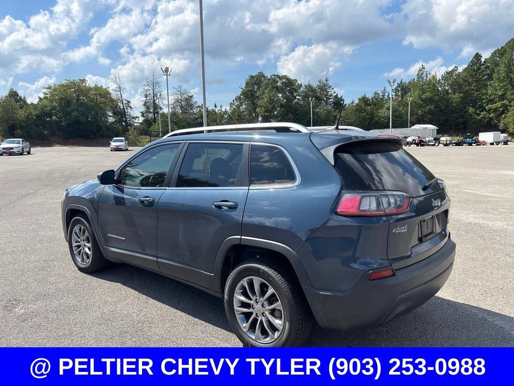 Used 2021 Jeep Cherokee Latitude Plus FWD image 5