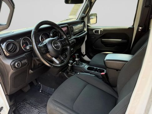 Used 2020 Jeep Wrangler Unlimited Sport AWD/4WD image 35