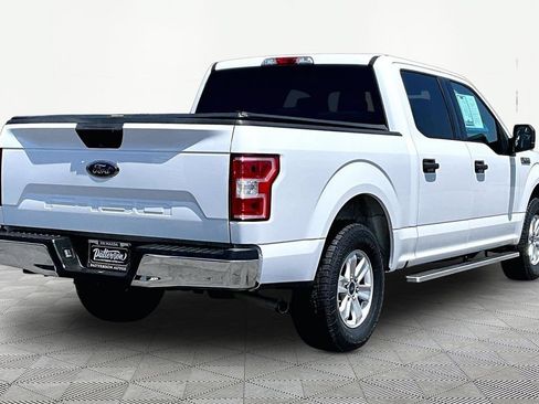 Used 2018 Ford F150 XLT RWD image 2