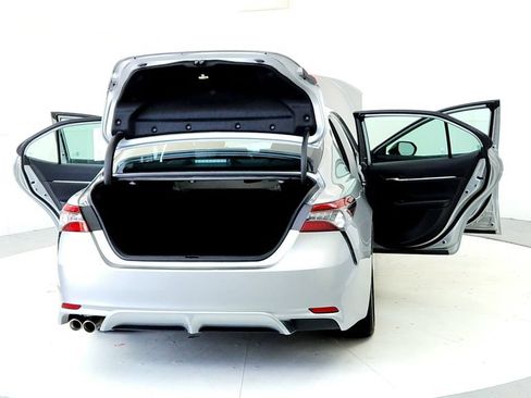 Used 2024 Toyota Camry XSE w/ Navigation Package FWD image 11