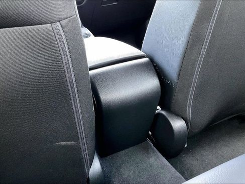 Used 2025 Honda Civic Sport image 34