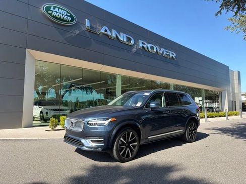 Used 2025 Volvo XC90 B5 Plus w/ Protection Package Premier AWD/4WD image 1