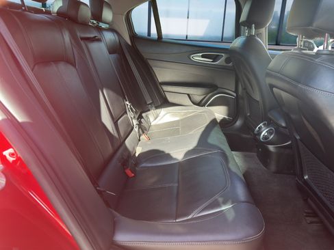 Used 2018 Alfa Romeo Giulia Ti w/ TI Leather Package image 19