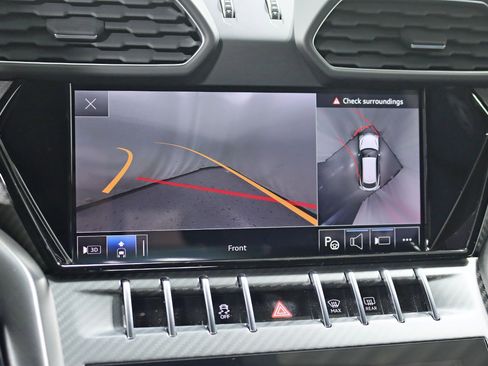 Used 2024 Lamborghini Urus S image 23