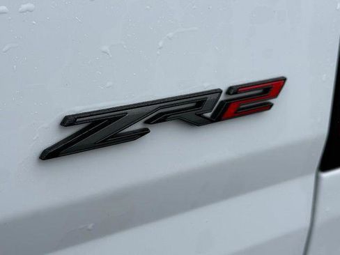 Used 2022 Chevrolet Colorado ZR2 image 22