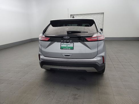 Used 2023 Ford Edge SEL image 7