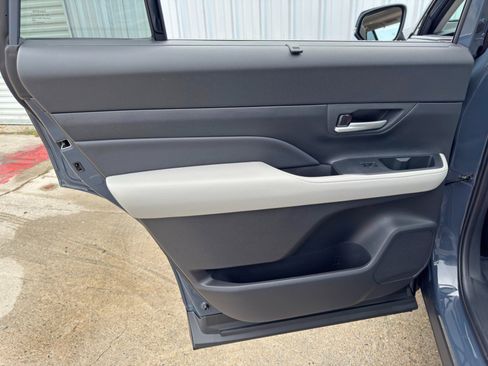 Used 2024 Toyota Grand Highlander Platinum image 47