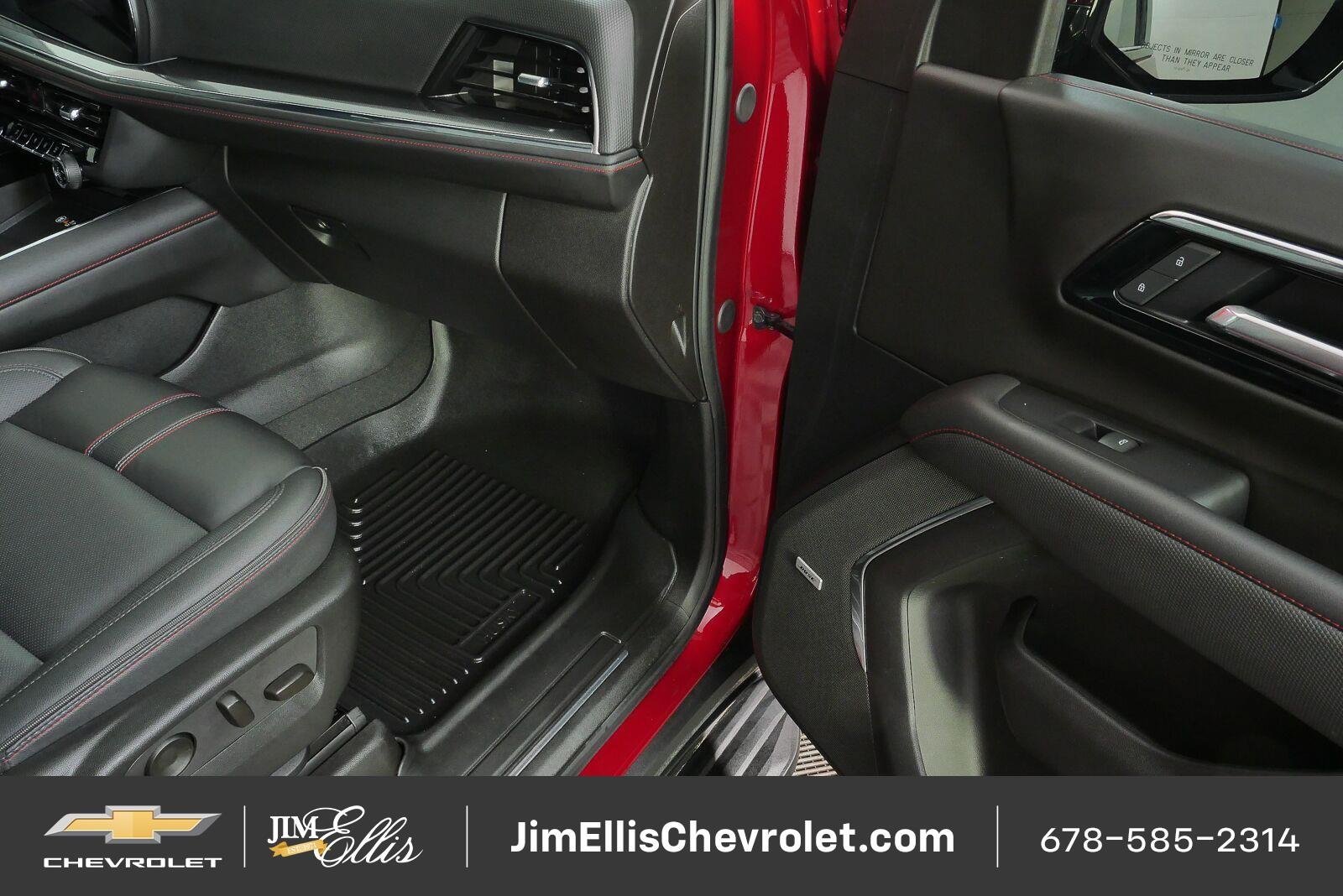 Used 2025 Chevrolet Tahoe RST w/ Comfort Package AWD/4WD image 22