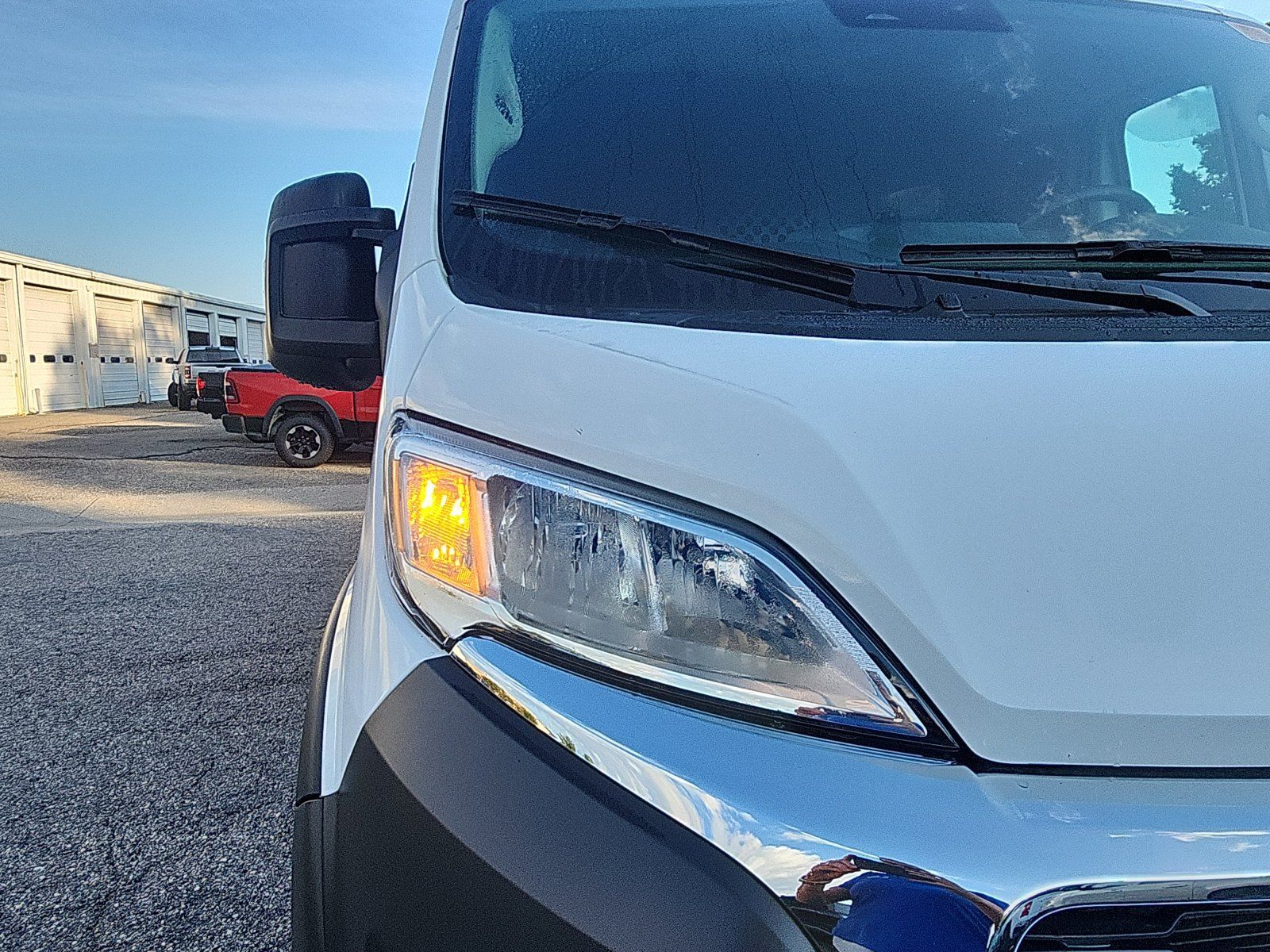 Used 2025 RAM ProMaster 2500 w/ U-Haul Equipment Group FWD image 9