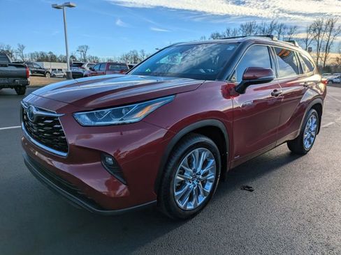 Used 2021 Toyota Highlander Limited image 7