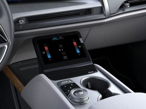 New 2026 Cadillac Vistiq Luxury image 24