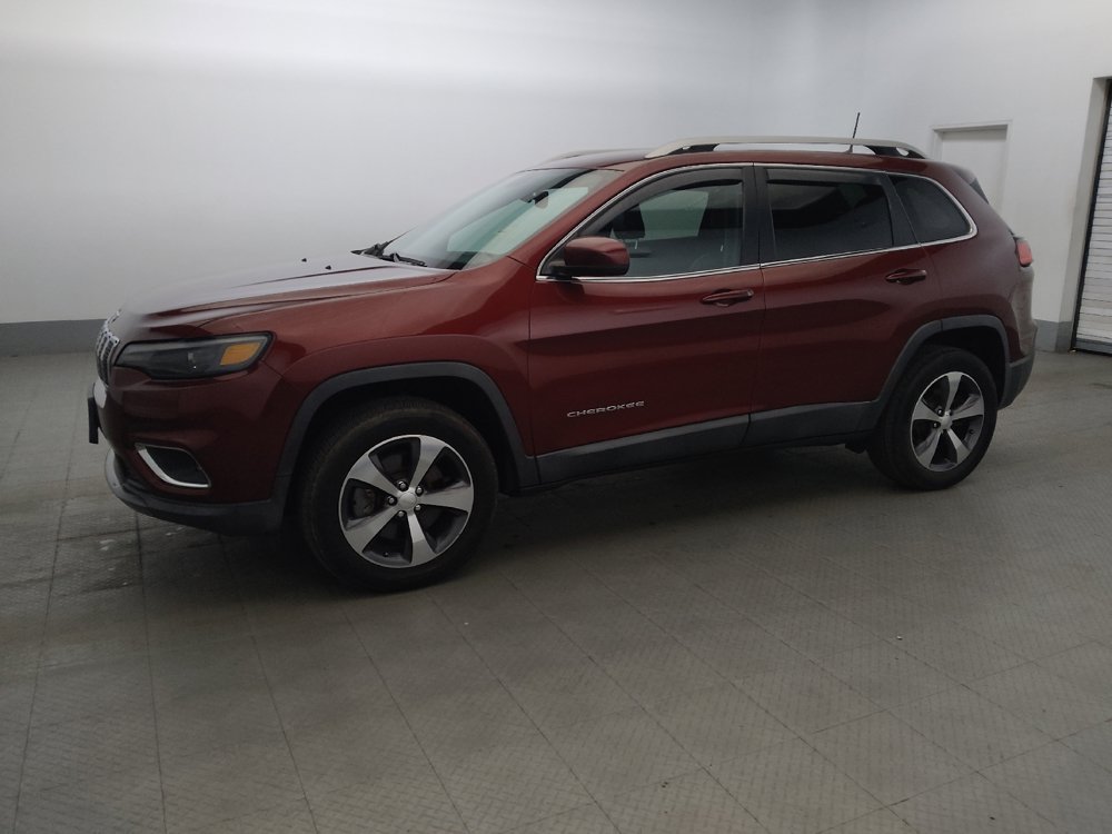Used 2019 Jeep Cherokee Limited AWD/4WD image 2