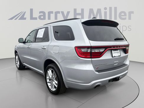 Used 2024 Dodge Durango GT AWD/4WD image 3