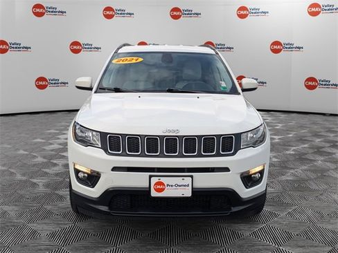 Certified 2021 Jeep Compass Latitude image 2