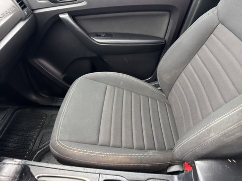 Used 2021 Ford Ranger XL w/ FX4 Off-Road Package image 17