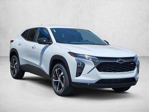 New 2026 Chevrolet Trax RS FWD image 7