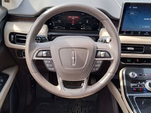 Used 2022 Lincoln Nautilus Reserve w/ Equipment Group 201A AWD/4WD image 19