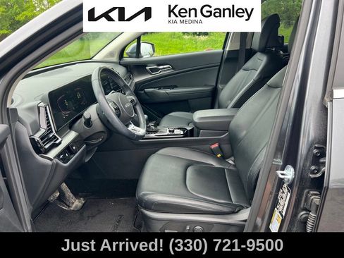 Used 2024 Kia Sportage EX AWD/4WD image 11