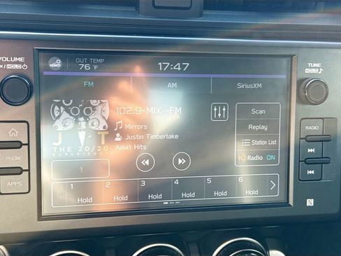 Used 2024 Toyota GR86 Premium image 15