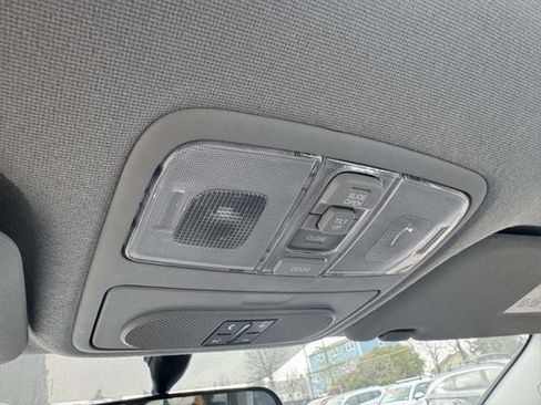 Used 2012 Hyundai Elantra SE image 29