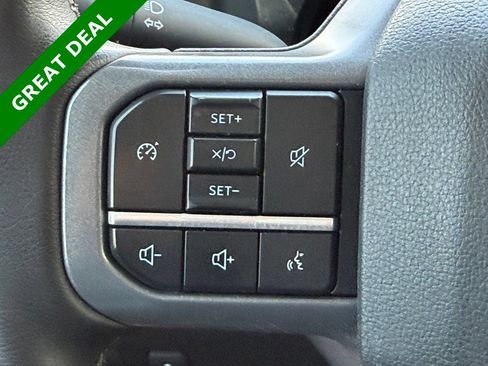 Used 2025 Ford F250 Lariat AWD/4WD image 22