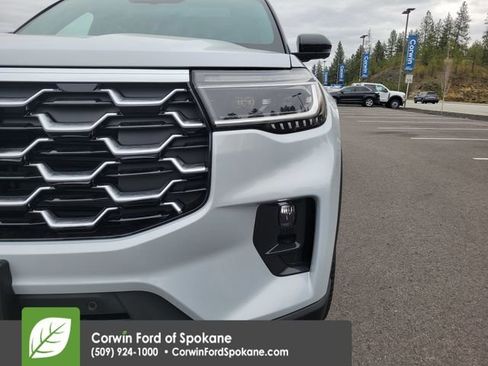 New 2026 Ford Explorer Platinum w/ LUX Leather Package image 7