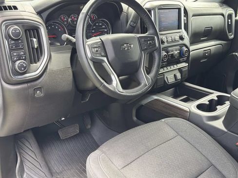 Used 2022 Chevrolet Silverado 1500 LT Trail Boss w/ Bed Protection Package AWD/4WD image 19