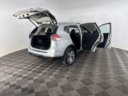 Used 2015 Nissan Rogue SL w/ SL Premium Package AWD/4WD image 14
