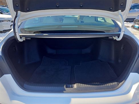 Certified 2025 Honda Accord SE image 31