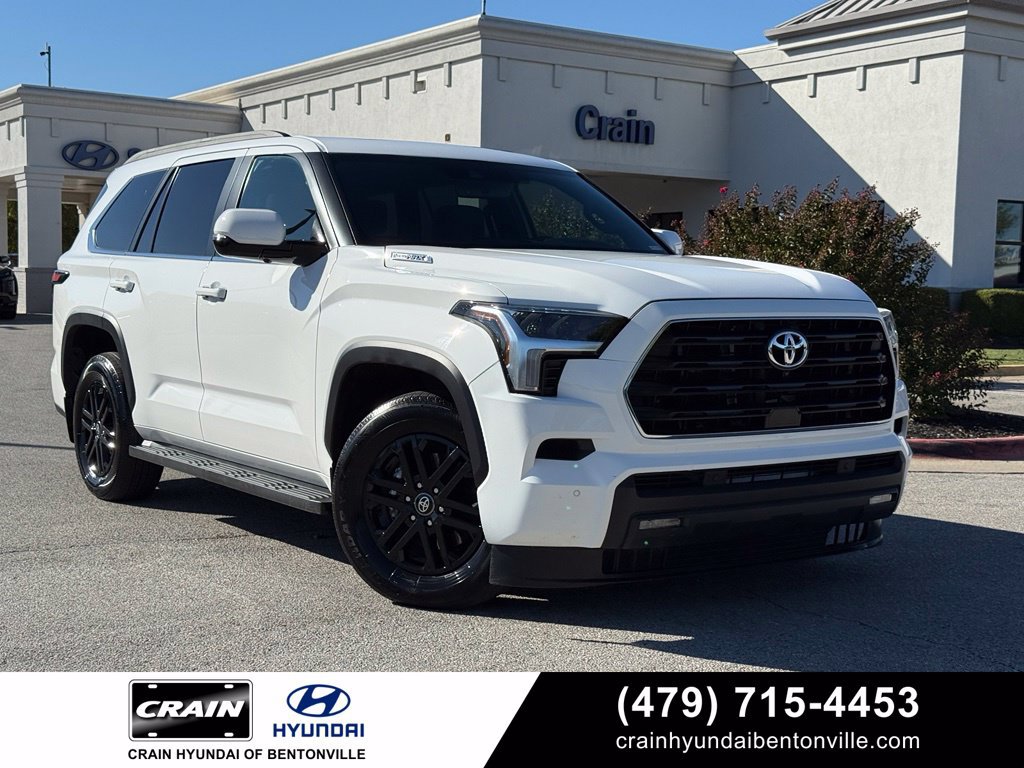 Used 2025 Toyota Sequoia SR5 AWD/4WD image 1