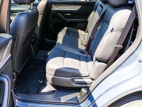 New 2025 MAZDA CX-70 Plug-In Hybrid w/ Premium Pkg image 36