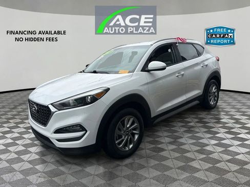 Used 2018 Hyundai Tucson SEL image 2
