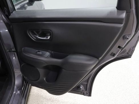 Used 2025 Honda HR-V LX image 21
