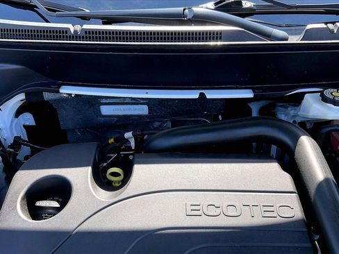 Used 2023 GMC Terrain Denali w/ Denali Premium Package image 10