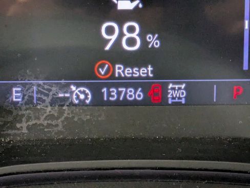 Used 2023 Buick Encore GX Select w/ Sport Touring Package image 15